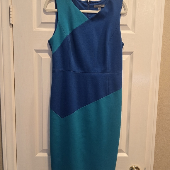 Colorblock Sleeveless Dress - Picture 7 of 7